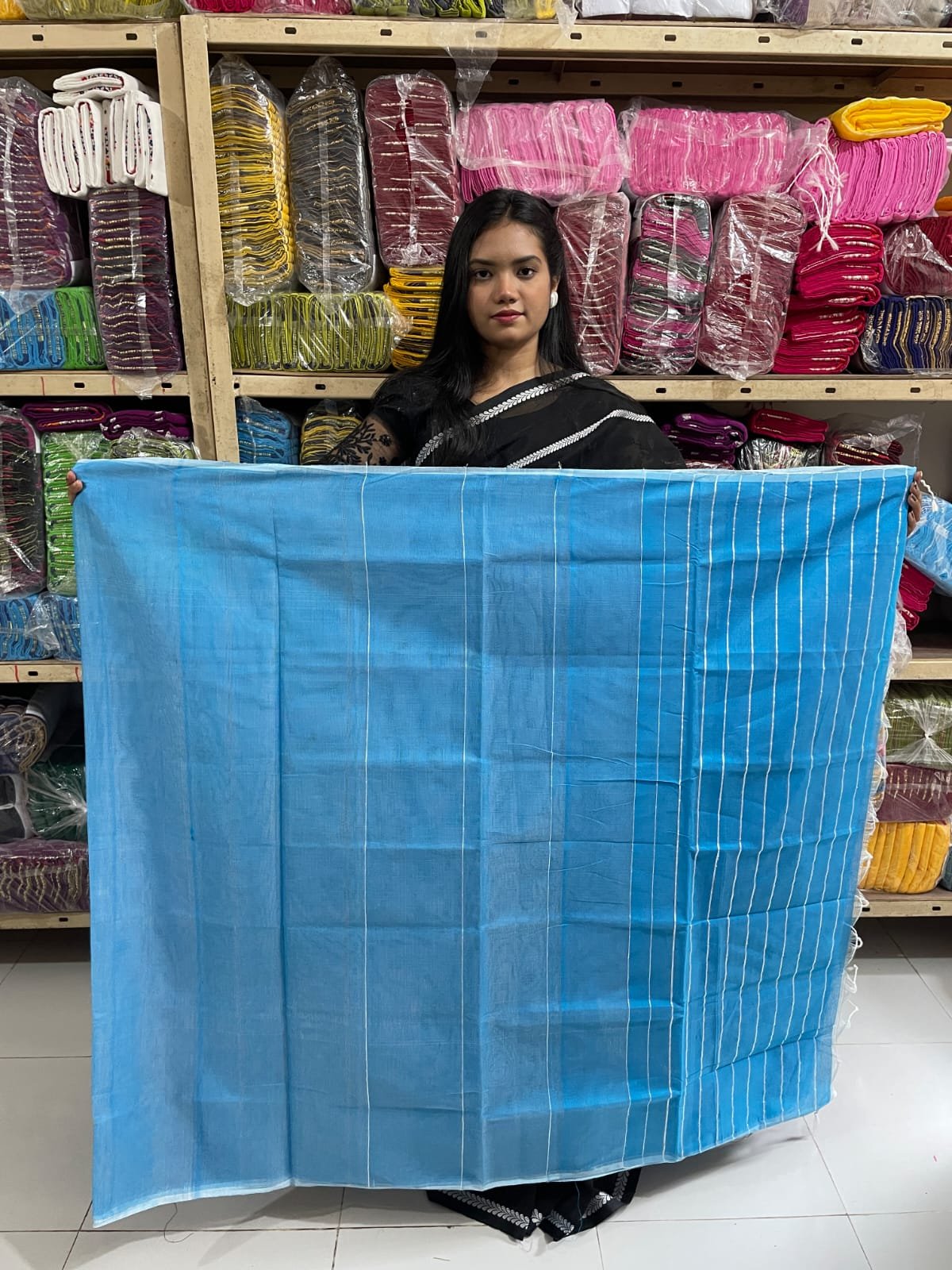চুমকি  শাড়ি ১ 3