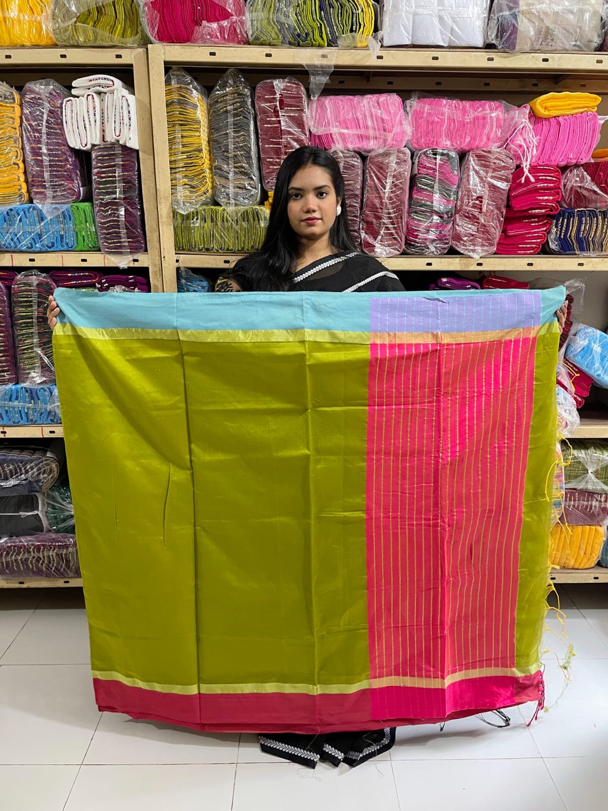 সকাল সন্ধ্যা শাড়ি 1